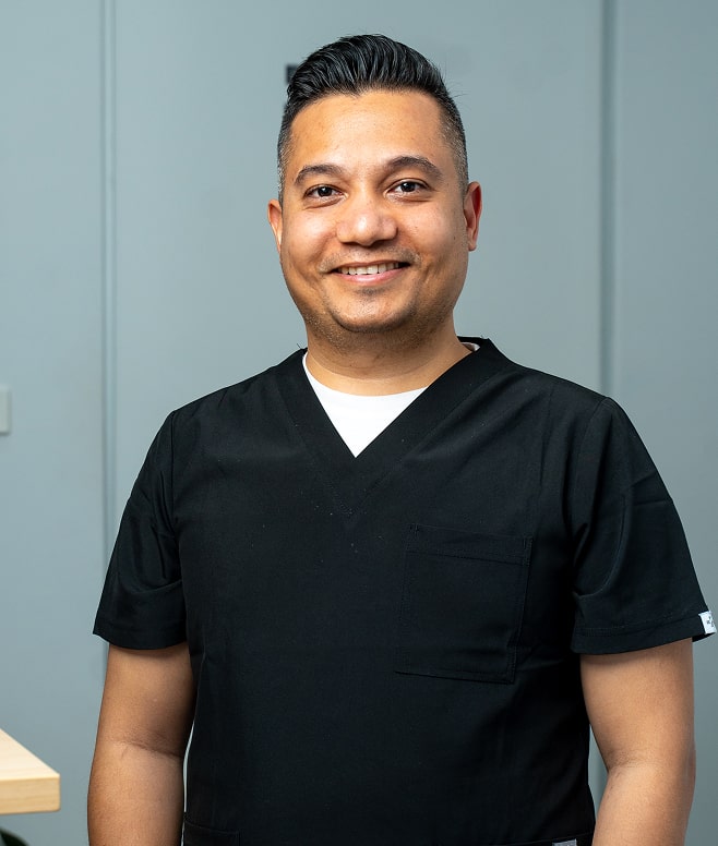 Dr. Siddharth